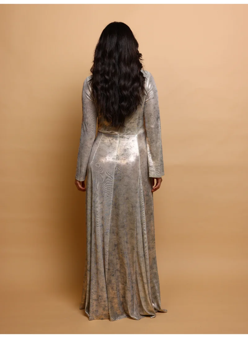 اكسا إيكسا إلارا